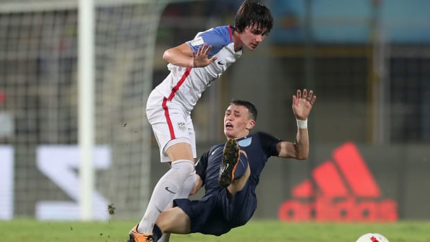 taylor-booth-usynt-bayern-munich.jpg